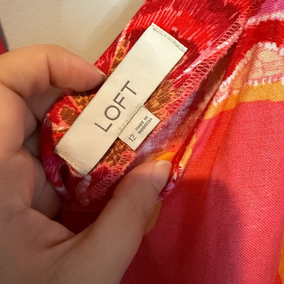 LOFT Textured Floral Linen Blend Strappy Maxi Dress - Picture 7 of 11